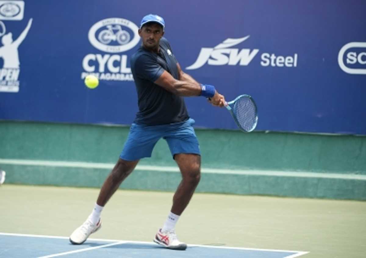 भारत के एसडी प्रज्जवल देव मैसूरु ओपन के प्री क्वार्टरफाइनल में